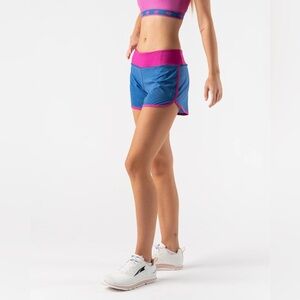 Rabbit Hopper 4" running shorts womens blue and pink polka dot design Large L